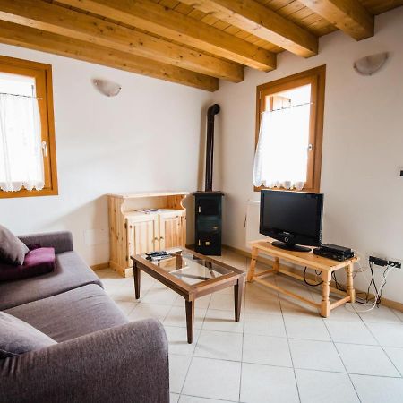 Holiday Home Albergo Diffuso - Cjasa Paron Cilli By Interhome 바르치스 외부 사진