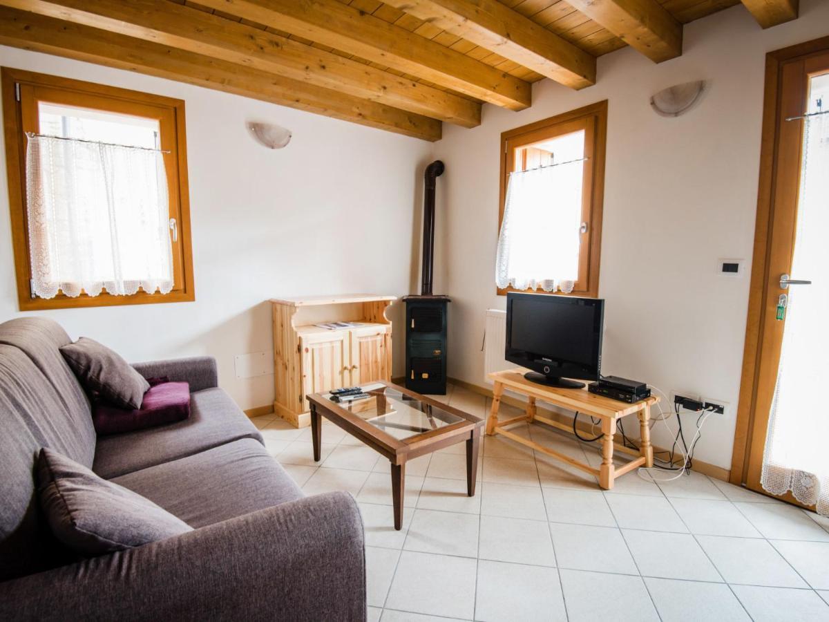 Holiday Home Albergo Diffuso - Cjasa Paron Cilli By Interhome 바르치스 외부 사진