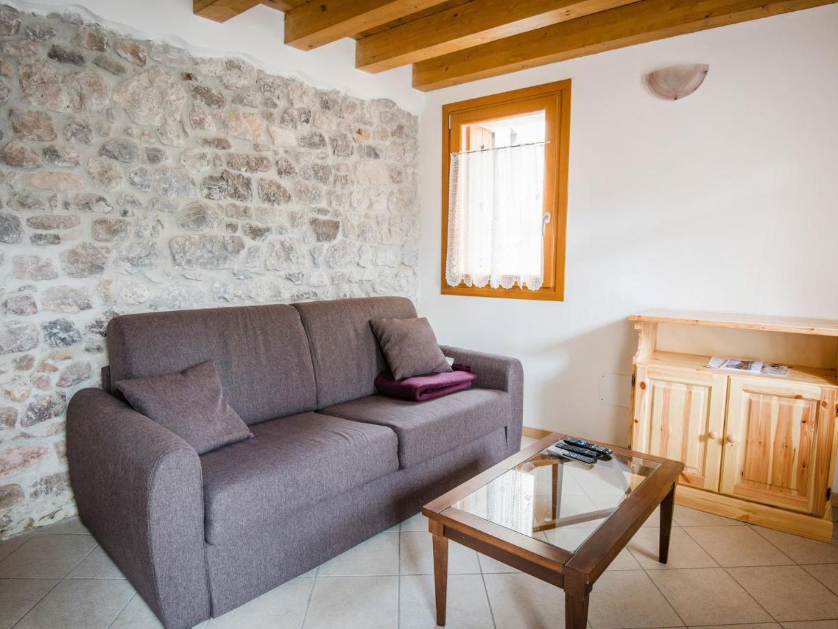 Holiday Home Albergo Diffuso - Cjasa Paron Cilli By Interhome 바르치스 외부 사진